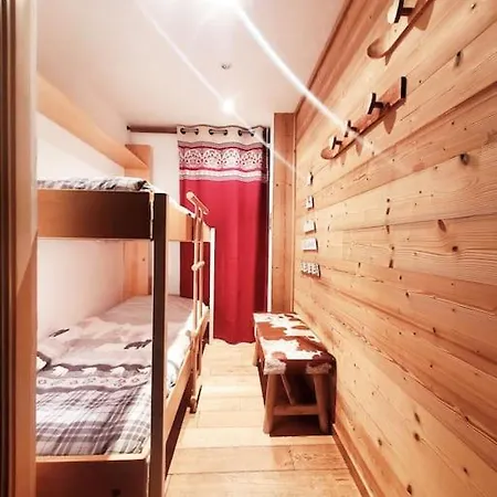 60m2 Coeur Station Esprit Montagne Et Skis Aux Pieds *