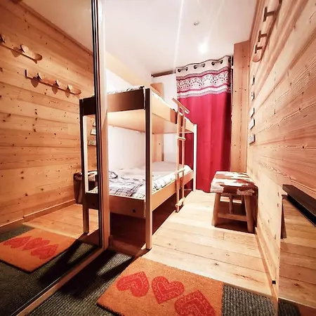 60m2 Coeur Station Esprit Montagne Et Skis Aux Pieds *